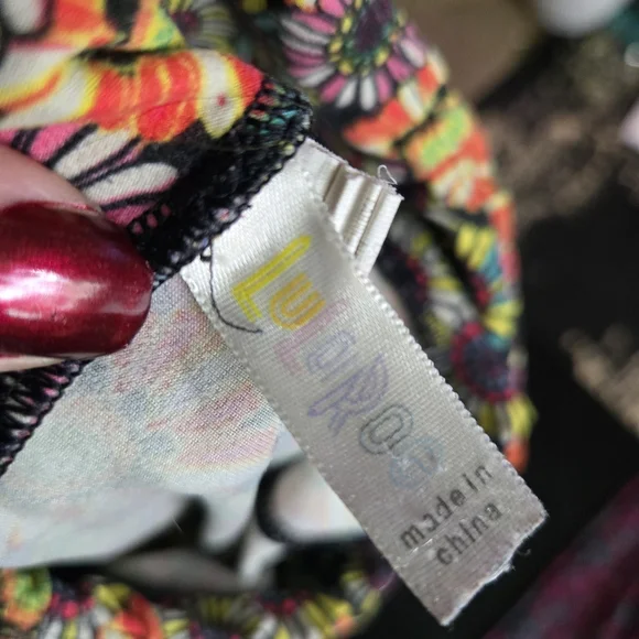 6 Kids Size 10/L Floral Lula Roe Leggings - Picture 2 of 3